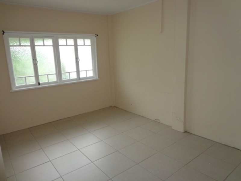 15 Baxter Street, West End QLD 4810