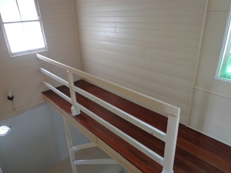 15 Baxter Street, West End QLD 4810