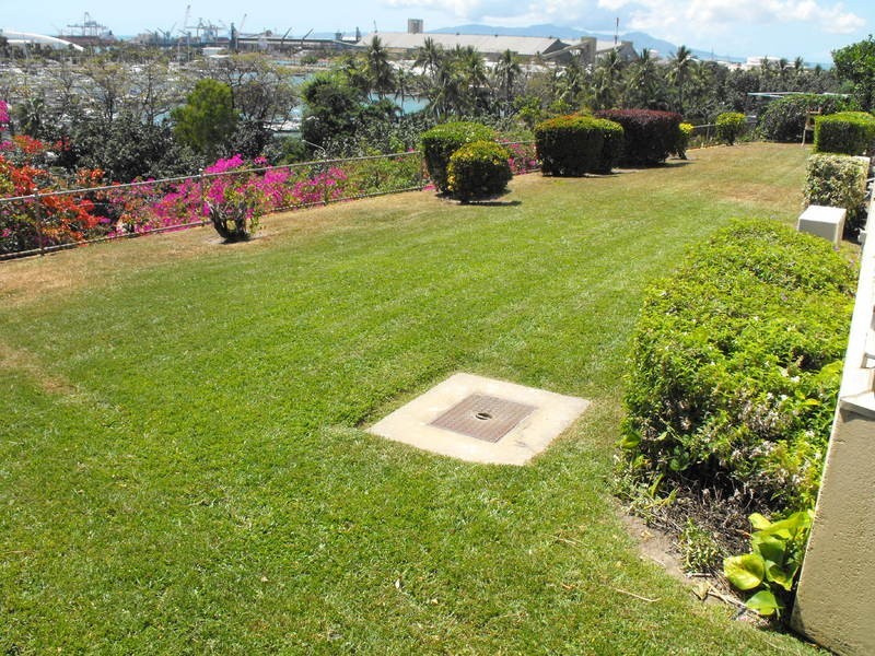 2/23A Cleveland Terrace, North Ward QLD 4810