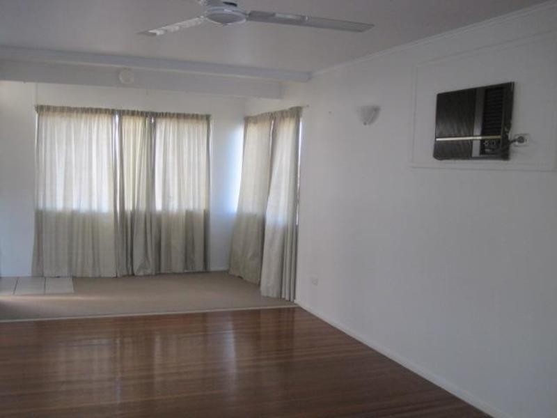 * Bayswater Road, Mount Louisa QLD 4814