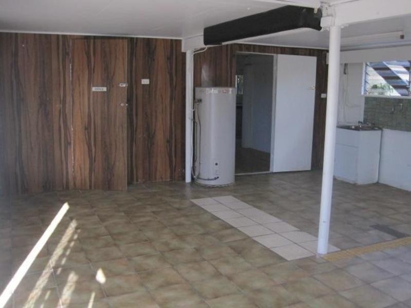 * Bayswater Road, Mount Louisa QLD 4814