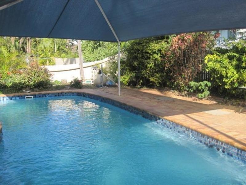 * Bayswater Road, Mount Louisa QLD 4814