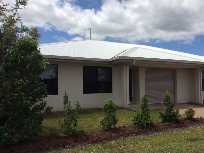 2/45 Margaret Ellen Drive, Kelso QLD 4815