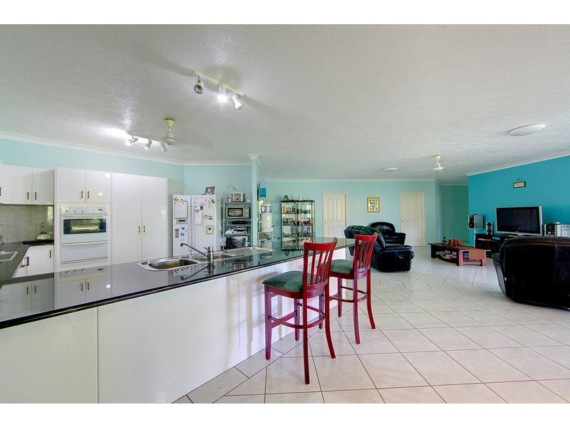 360 Forestry Road, Bluewater Park QLD 4818