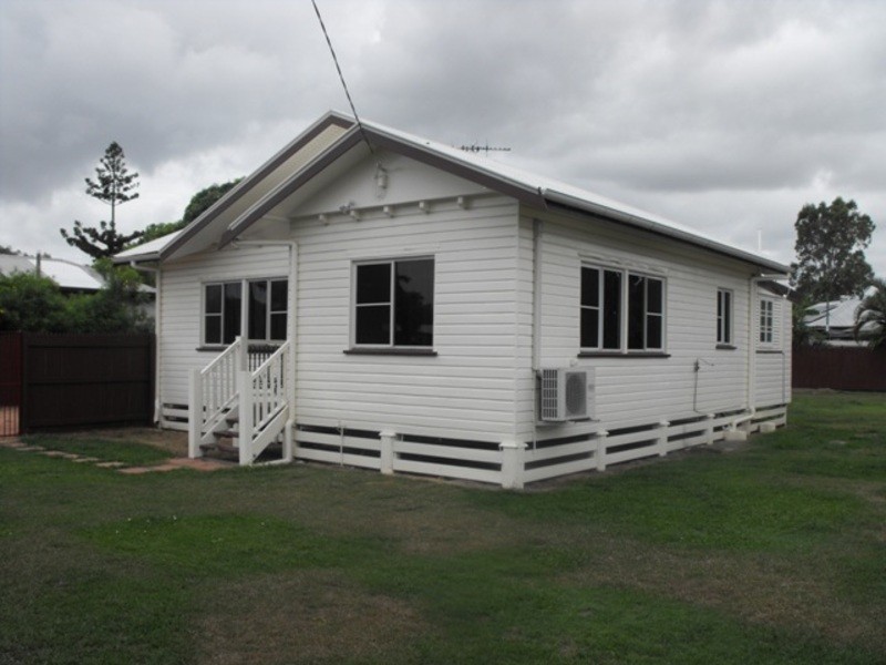 12 Parsons Street, Gulliver QLD 4812