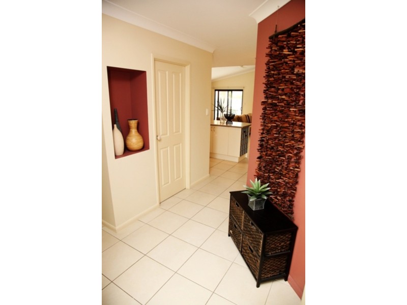 10 Constable Court, Kirwan QLD 4817