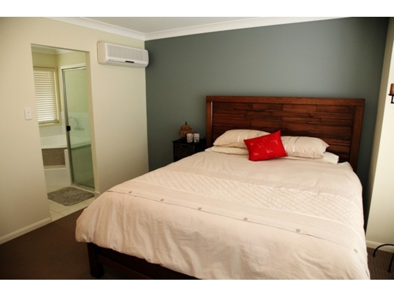 10 Constable Court, Kirwan QLD 4817