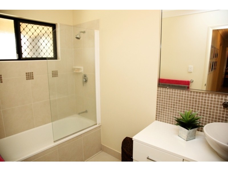 10 Constable Court, Kirwan QLD 4817