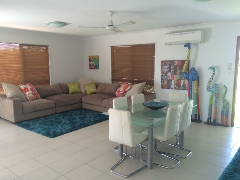 1 Masthead Avenue, Burdell QLD 4818