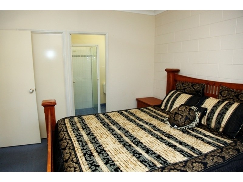 8 Mustang Road, Kelso QLD 4815