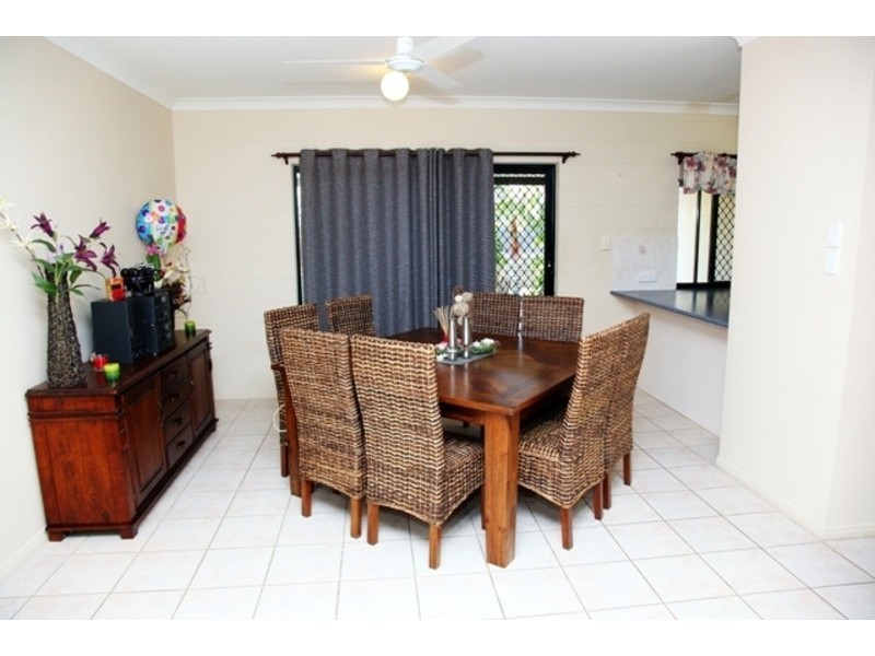 8 Mustang Road, Kelso QLD 4815