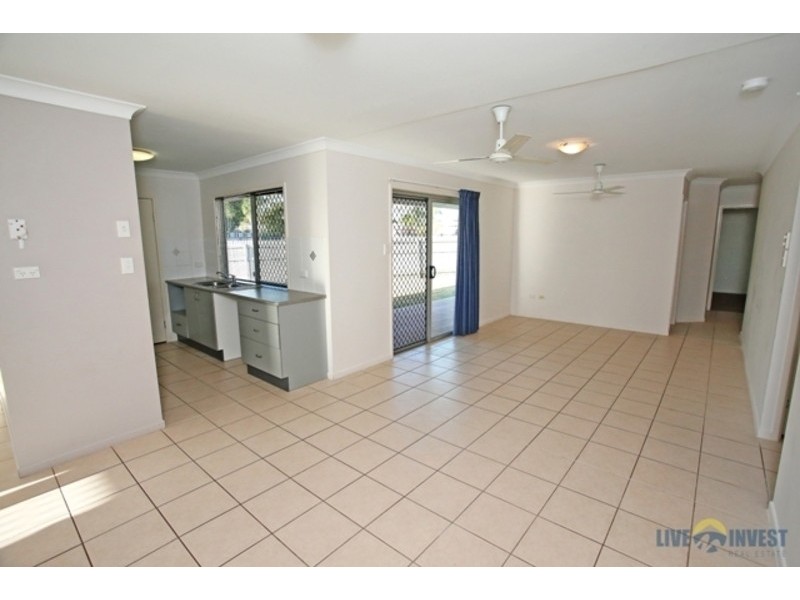 6 Lark Court, Condon QLD 4815