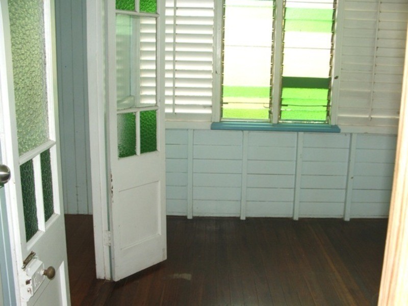 Kirwan QLD 4817