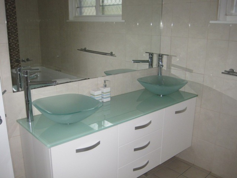 8 Sallows Street, Pallarenda QLD 4810