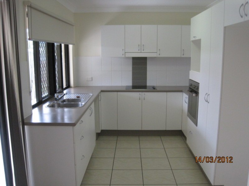 2/43 Santal Drive, Rasmussen QLD 4815