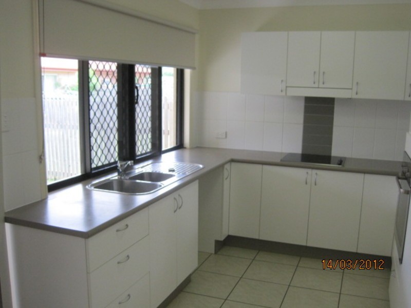 2/43 Santal Drive, Rasmussen QLD 4815