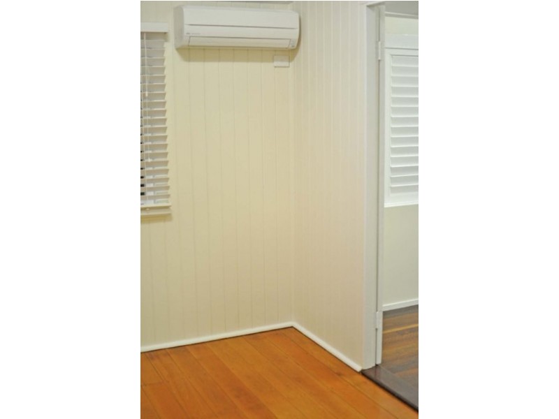 63 Tenth Avenue, Railway Estate QLD 4810