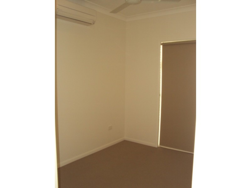 2 Sykes Close, Burdell QLD 4818