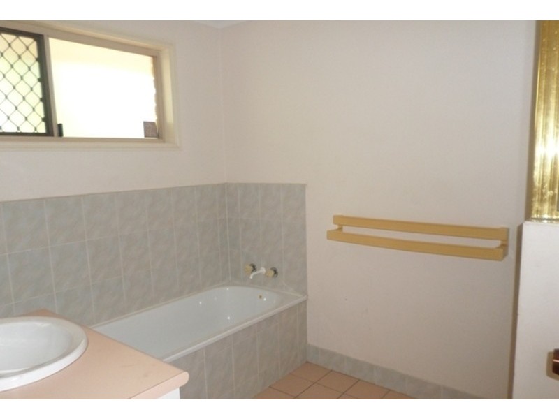 13 Oriole Court, Condon QLD 4815