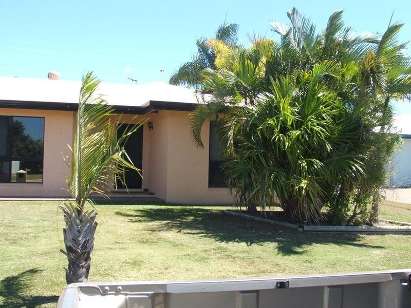 4 Lappin Place, Kirwan QLD 4817