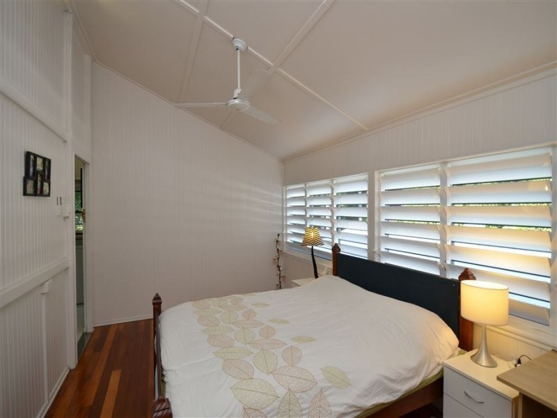 3 John Street, West End QLD 4810