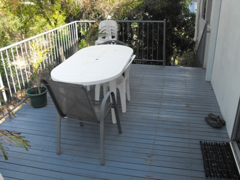 * Banksia Street, Kirwan QLD 4817