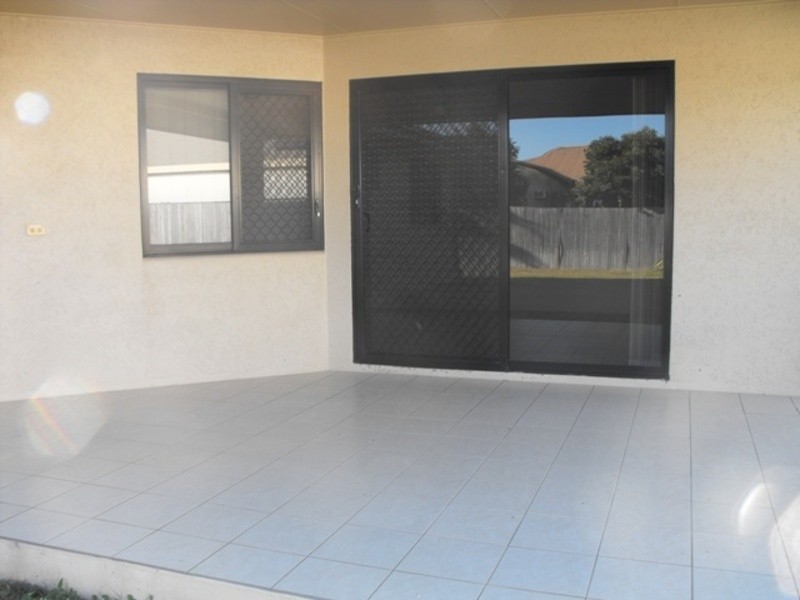 2 The Close, Idalia QLD 4811