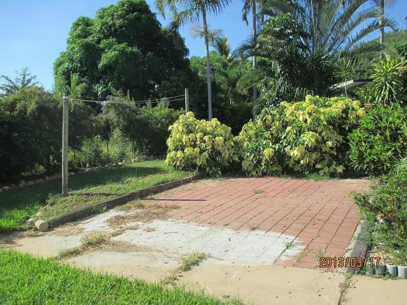 2  Cutler Court, Mount Louisa QLD 4814