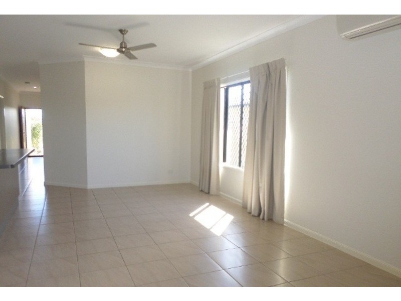 5 Nikao Street (Northshore), Burdell QLD 4818