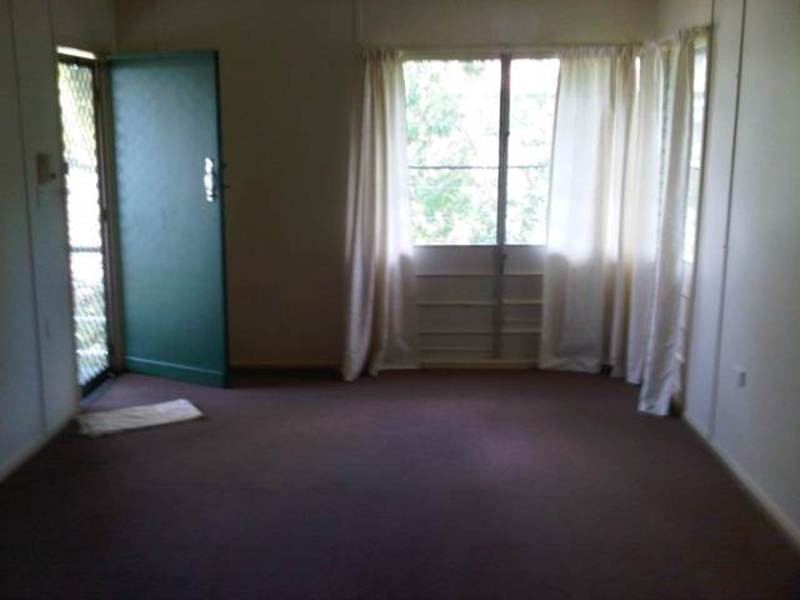 4 Nathan Street, Vincent QLD 4814