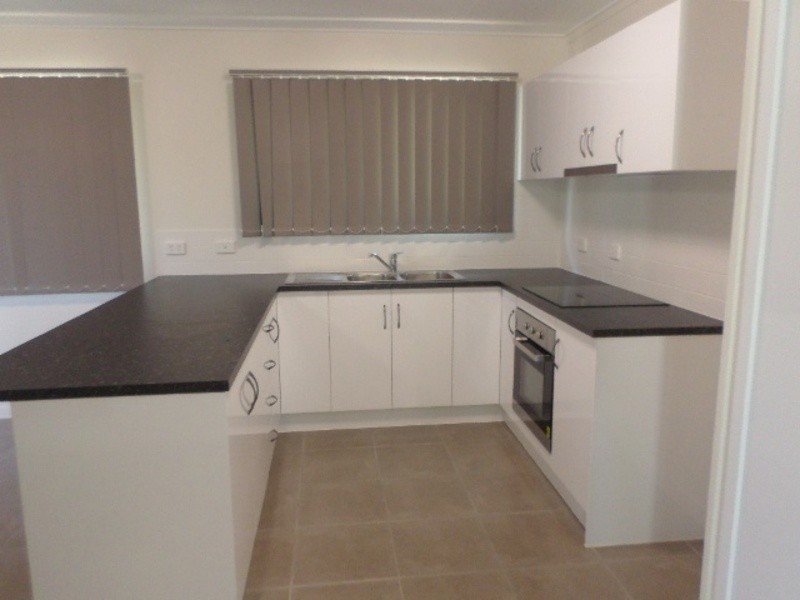 * Peel Street, Garbutt QLD 4814