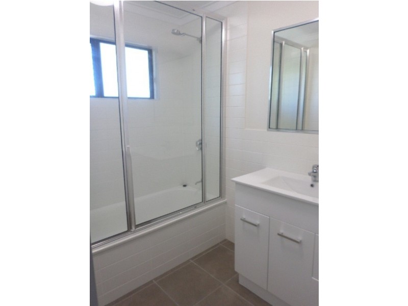 * Peel Street, Garbutt QLD 4814