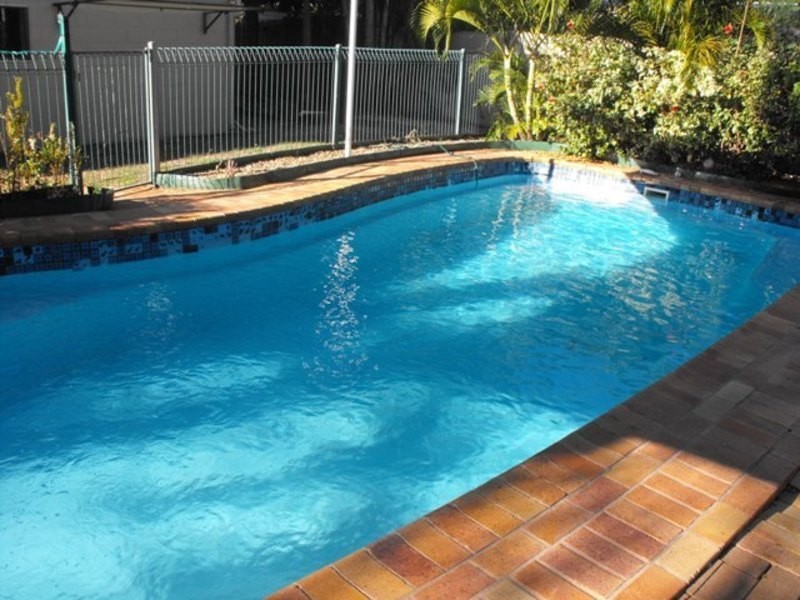 506 Bayswater Road, Mount Louisa QLD 4814