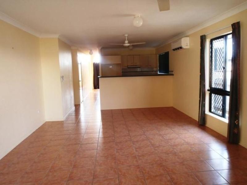 10 Silverleaf Court, Douglas QLD 4814