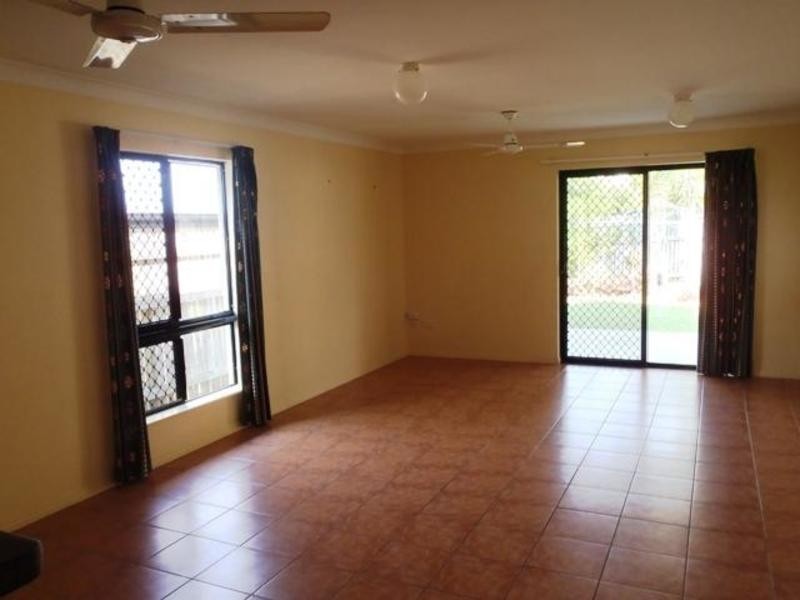 10 Silverleaf Court, Douglas QLD 4814