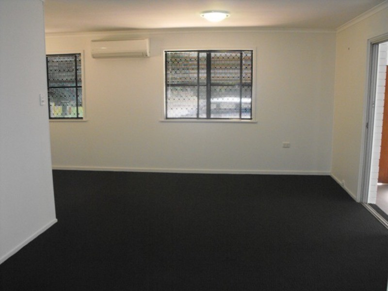 24 Berontha Street, Cranbrook QLD 4814