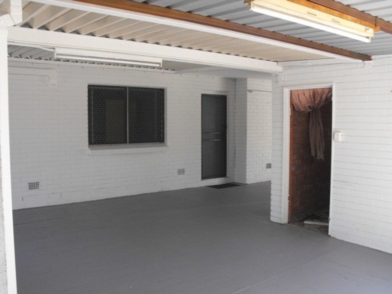 24 Berontha Street, Cranbrook QLD 4814