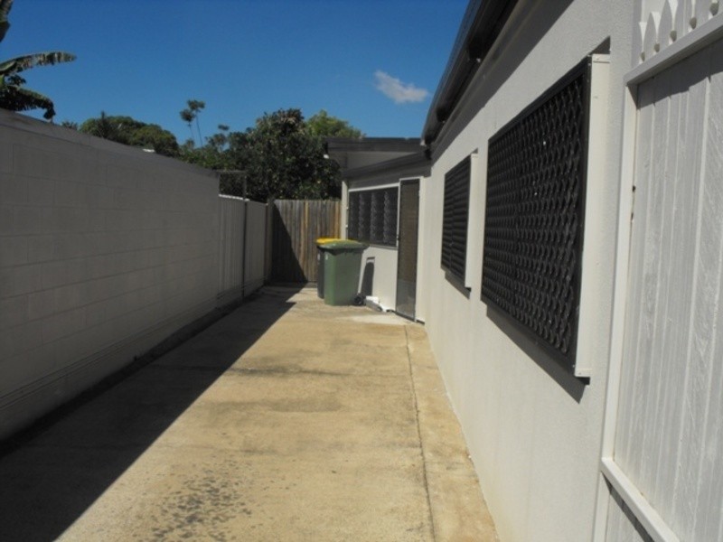 24 Berontha Street, Cranbrook QLD 4814