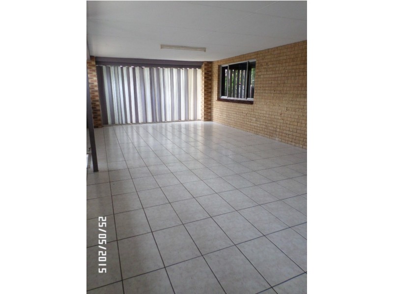 28 Rossiter Street, Cranbrook QLD 4814