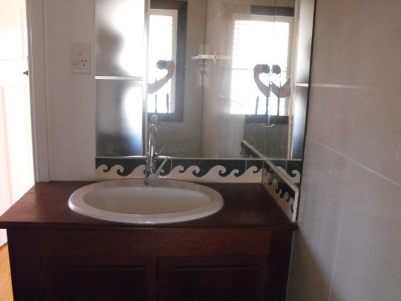 12 Parsons Street, Gulliver QLD 4812