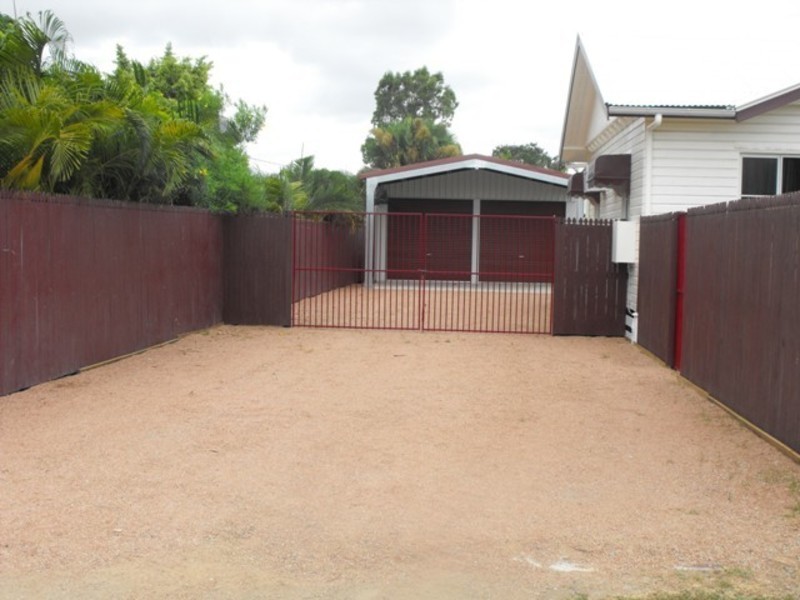 12 Parsons Street, Gulliver QLD 4812