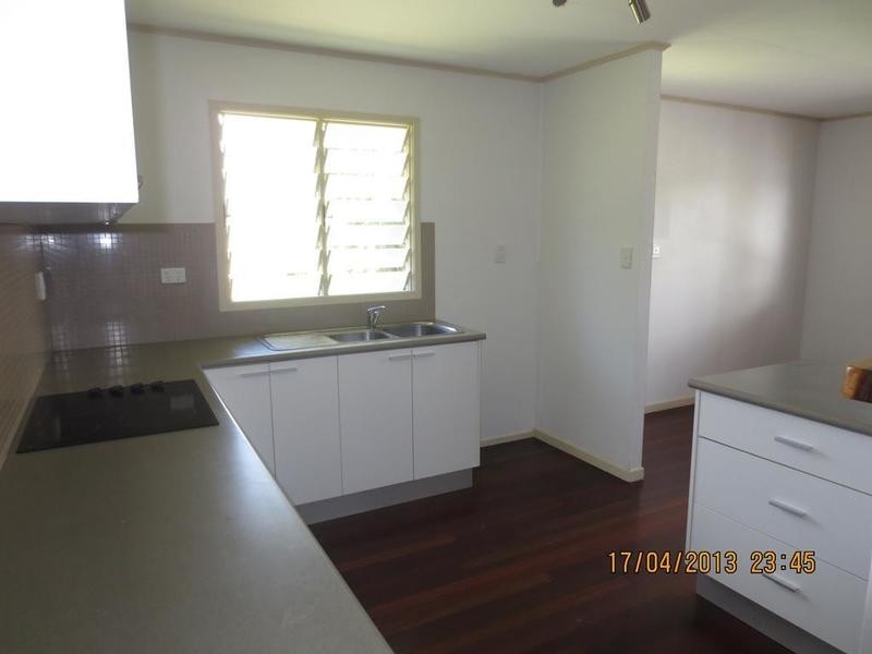 16 Bryant Street, Cranbrook QLD 4814