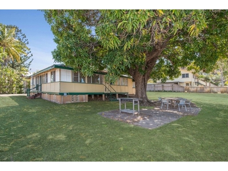 1-3 Garrick Street, West End QLD 4810
