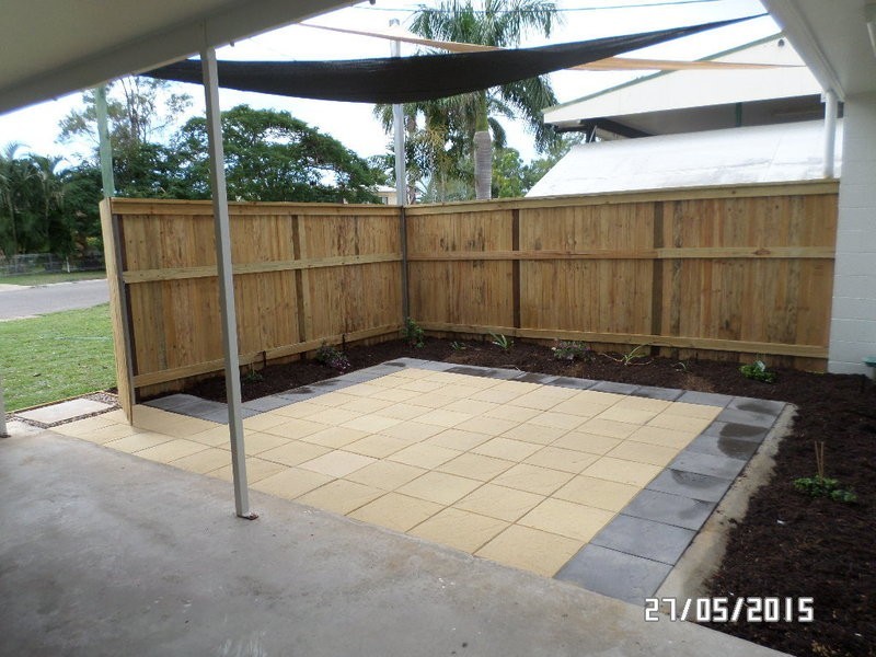 * Ferntree Street, Kirwan QLD 4817