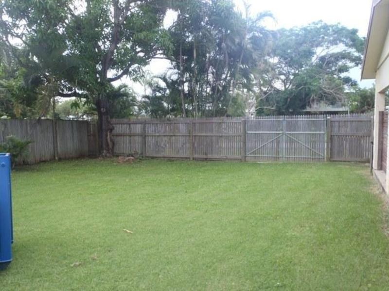 * Prairie Street, Kirwan QLD 4817