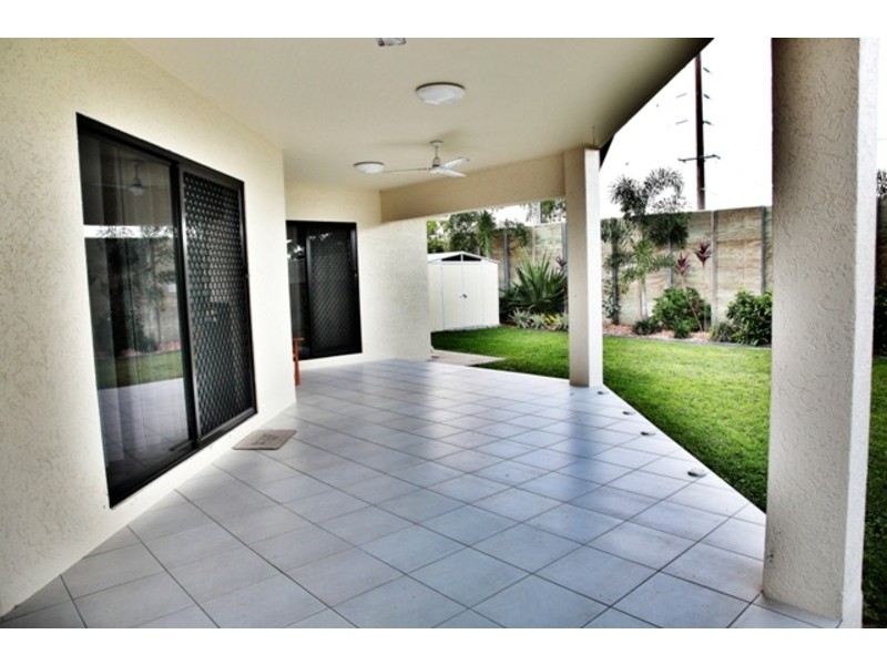 59 Klewarra Boulevard, Douglas QLD 4814