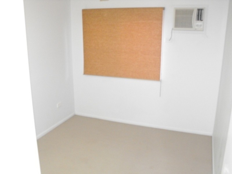 * Firetail Pocket, Kelso QLD 4815