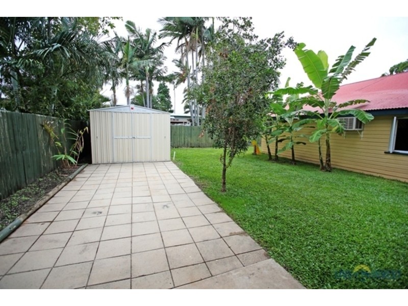 41 Lambert Street, Heatley QLD 4814