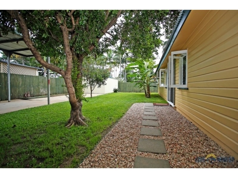 41 Lambert Street, Heatley QLD 4814