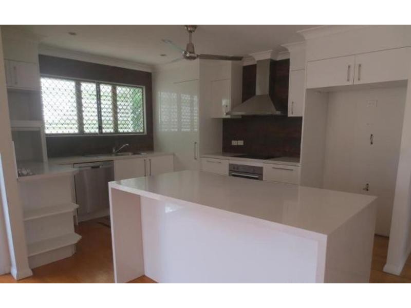 31 Douglas Street, Garbutt QLD 4814